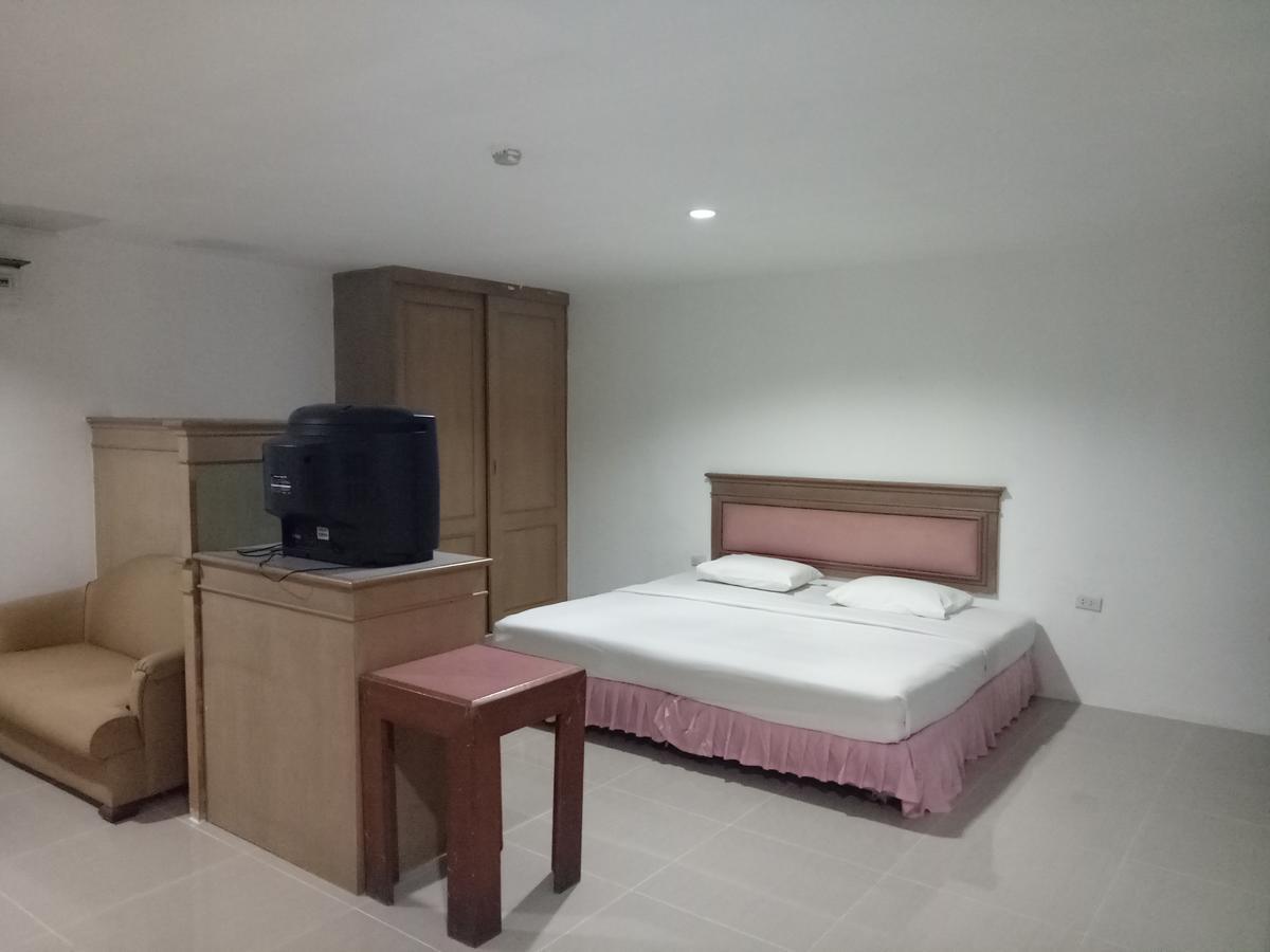 Tongpoon Hotel Bangkok Dış mekan fotoğraf