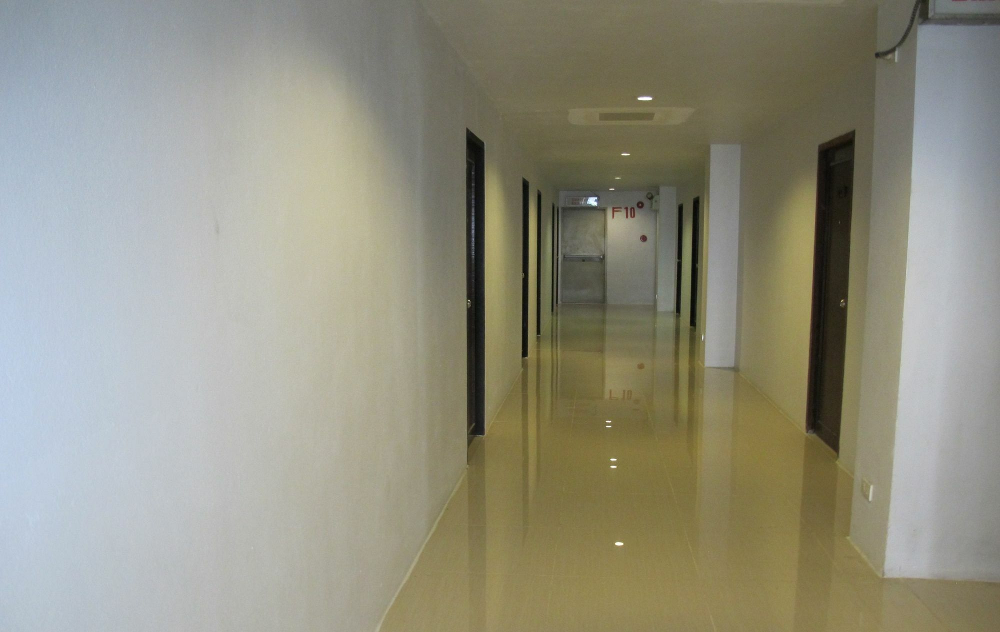 Tongpoon Hotel Bangkok Dış mekan fotoğraf